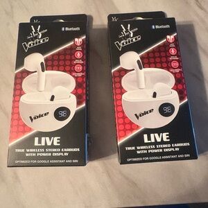 White Wireless Stereo Earbuds with Power Display